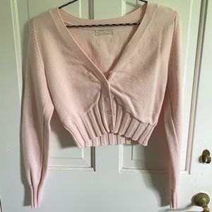 Pink bottom down cropped sweater